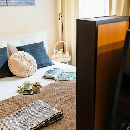 Honey - Loftaffair 克拉科夫