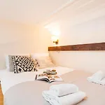 Honey - Loftaffair Apartment