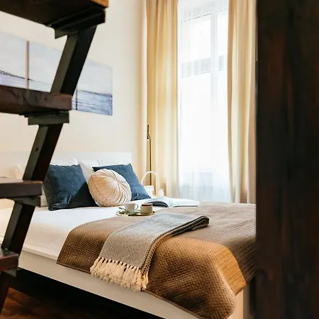 Honey - Loftaffair Cracóvia